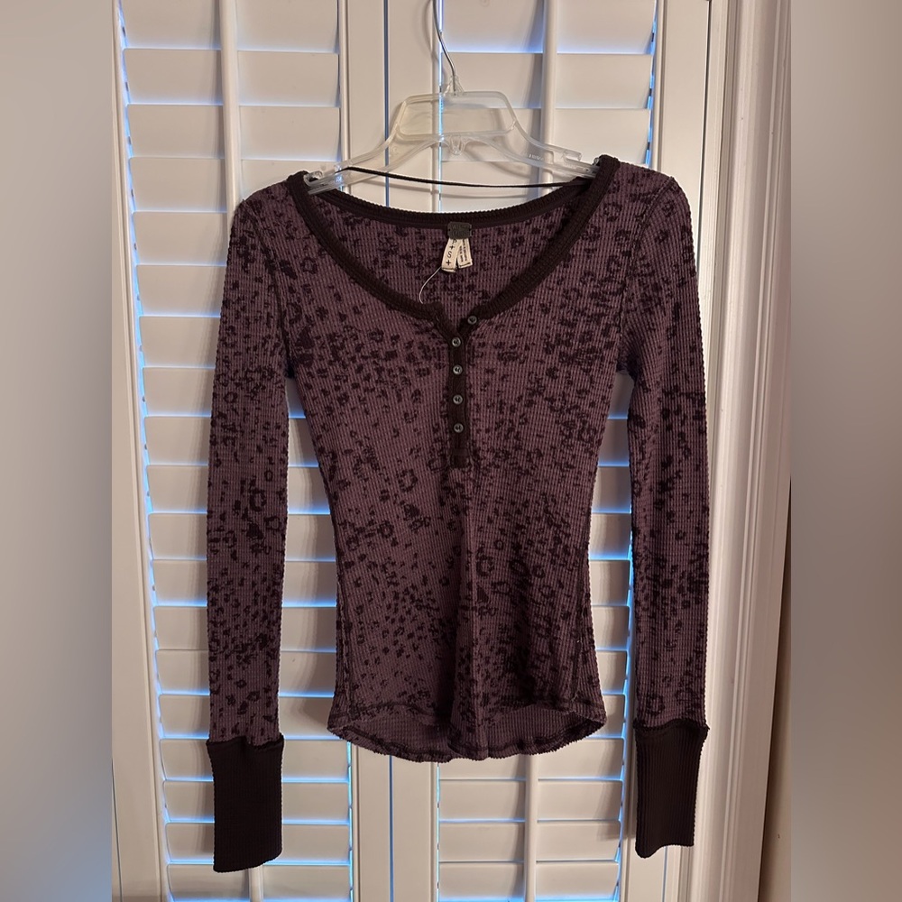 WE THE FREE DAVIS MOTTLED S Purple THERMAL HENLEY SHIRT